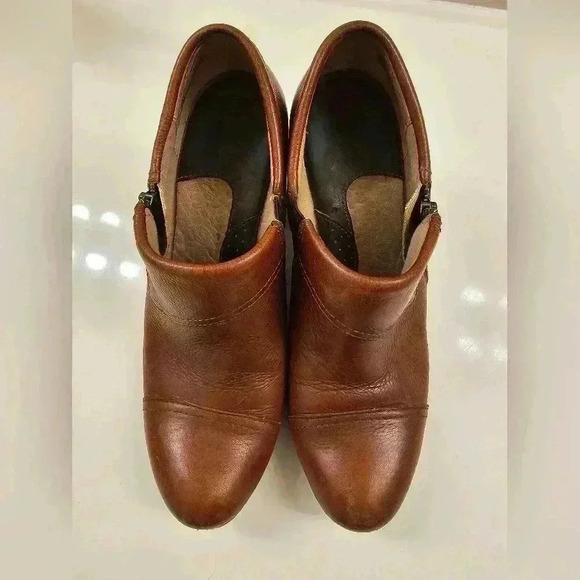 BOC Brown Leather Slip-on Bootie Size 8/ 39 - Picture 1 of 14